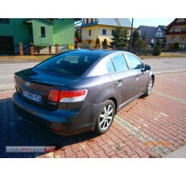 TOYOTA AVENSIS T27 SPOILER NA KLAPE