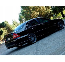 MERCEDES C KLASA W203 SPOILER NA KLAPE AMG