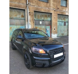 AUDI Q7 I PRZEDNI ZDERZAK + CZARNA SIATKA