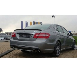 MERCEDES E KLASA W212 SPOILER NA KLAPE