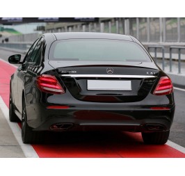 MERCEDES E KLASA W213 SPOILER NA KLAPE
