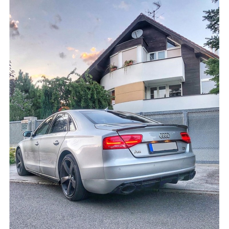 AUDI A8 D4 SPOILER NA KLAPE LOTKA