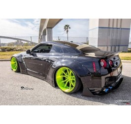 copie de KIT CARROSSERIE COMPLET LB NISSAN GTR R35