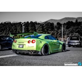 NISSAN GTR R35 - LIBERTY WALK TYLNY DYFUZOR ZDERZAKA DOKŁADKA