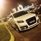AUDI Q7 I PRZEDNI ZDERZAK + CZARNA SIATKA