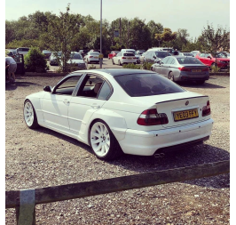 Widebody Kit Bmw 3 E46 Limousine vor dem Facelift