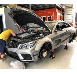 KIT CARROSSERIE COMPLET MERCEDES BENZ E CLASS W207