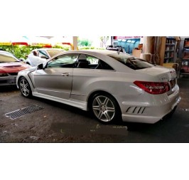 MERCEDES BENZ E CLASS W207 - WALD FULL BODY KIT