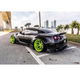 KIT CARROSSERIE COMPLET LB NISSAN GTR R35