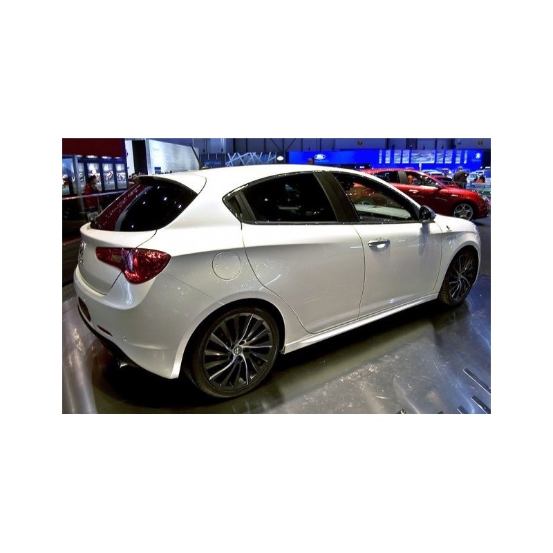 ALFA ROMEO GIULIETTA SPOILER NA KLAPE