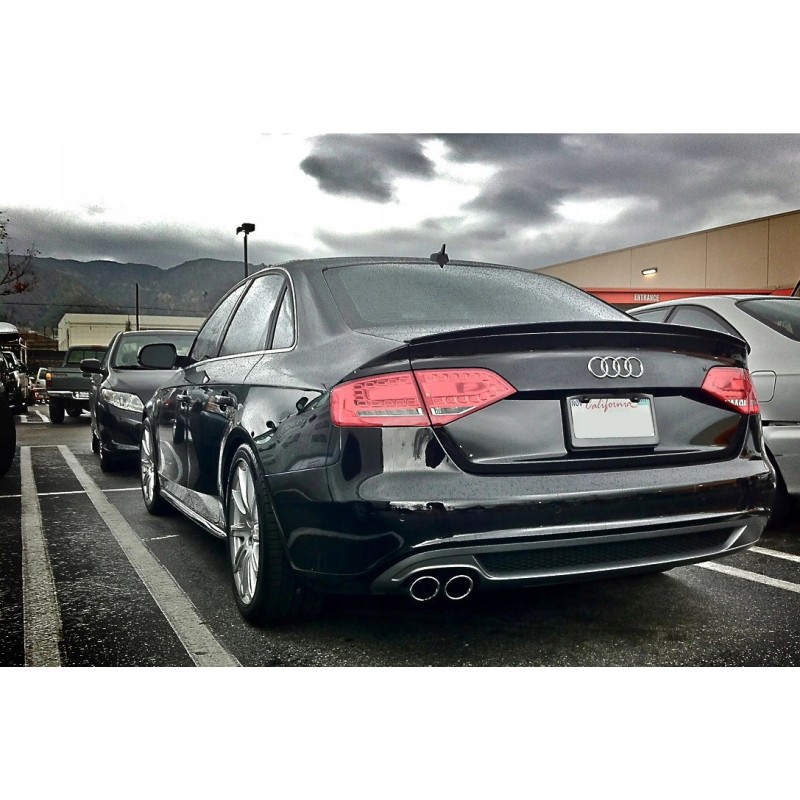 AUDI A4 B8 SPOILER LOTKA NA KLAPE