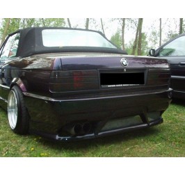 BMW 3 E30 COUPE PARE-CHOCS ARRIÈRE