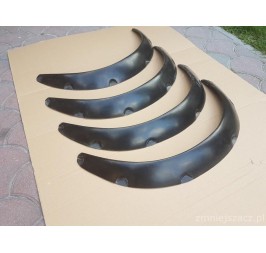 BMW 3 E30 E36 E46 POSZERZENIA NADKOLI NADKOLA