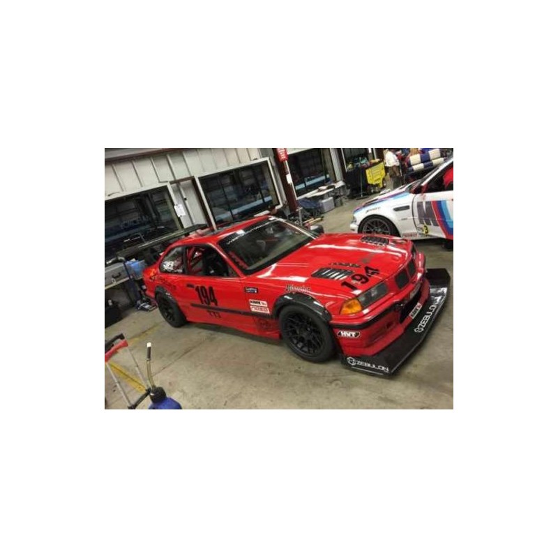 BMW 3 E30 E36 E46 POSZERZENIA NADKOLI NADKOLA