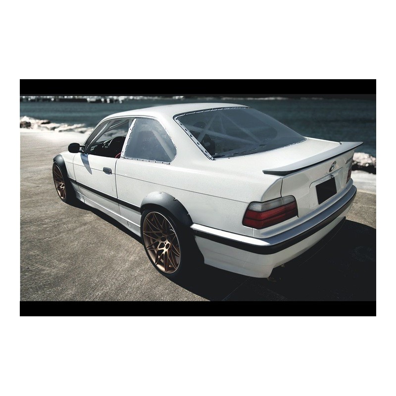 BMW 3 E36 COUPE SPOILER NA KLAPE
