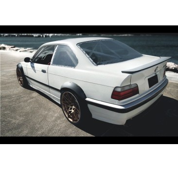 BMW 3 E36 COUPE SPOILER NA KLAPE