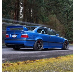 BMW 3 E36 GT CLASS 2 SPOILER NA KLAPE