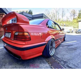 BMW 3 E36 GT CLASS 2 SPOILER NA KLAPE