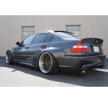 BMW 3 E46 BERLINE CSL AILERON / BECQUET / SPOILER