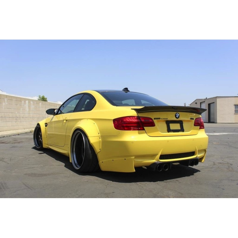 BMW 3 E92  AILERON / BECQUET / SPOILER