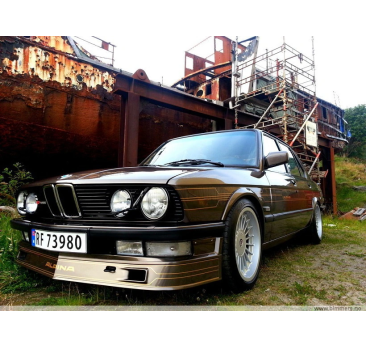 BMW 5 E28 ALPINA RAJOUT DE PARE CHOC AVANT / JUPE AVANT