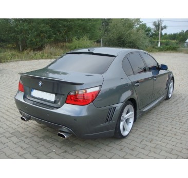 BMW 5 E60 AILERON / BECQUET / SPOILER