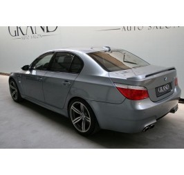 BMW 5 E60 SPOILER NA KLAPE