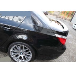 BMW 5 E60 SPOILER NA KLAPE