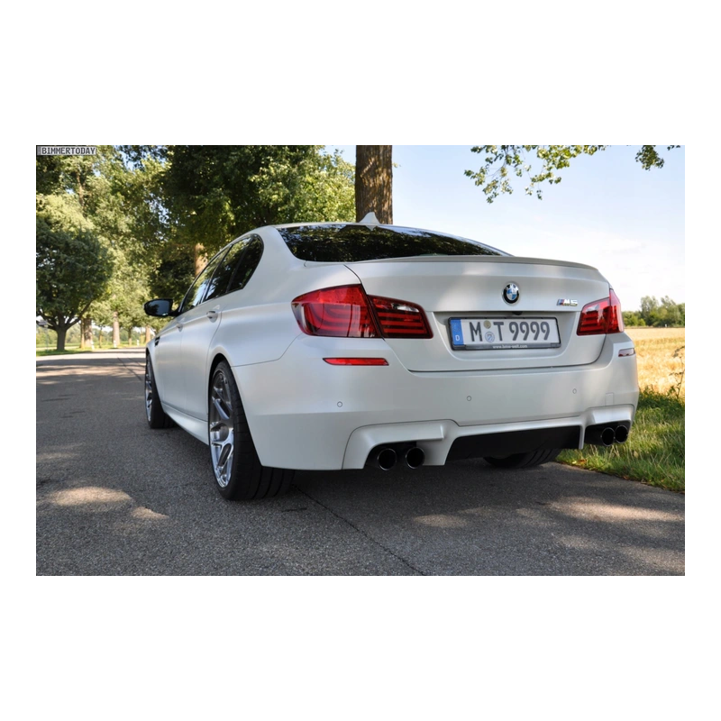 BMW 5 F10 SPOILER NA KLAPE M5