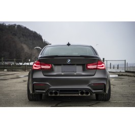 BMW M3 F80 SPOILER NA KLAPE LOTKA