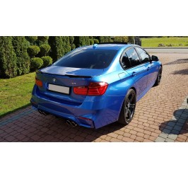 BMW M3 F80 SPOILER NA KLAPE LOTKA