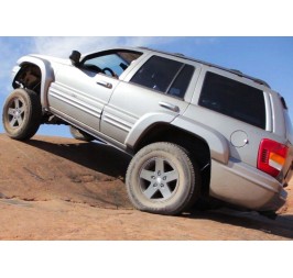 JEEP GRAND CHEROKEE WJ  KOTFLÜGELVERBREITERUNGEN