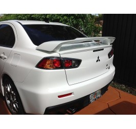 MITSUBISHI LANCER 8 X HECKSPOILER