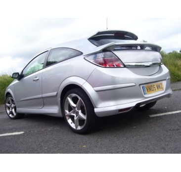 OPEL ASTRA H 3D SPOILER NA KLAPE DOLNY