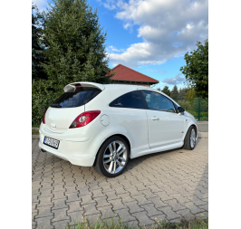 OPEL CORSA D 3D SPOILER NA KLAPE